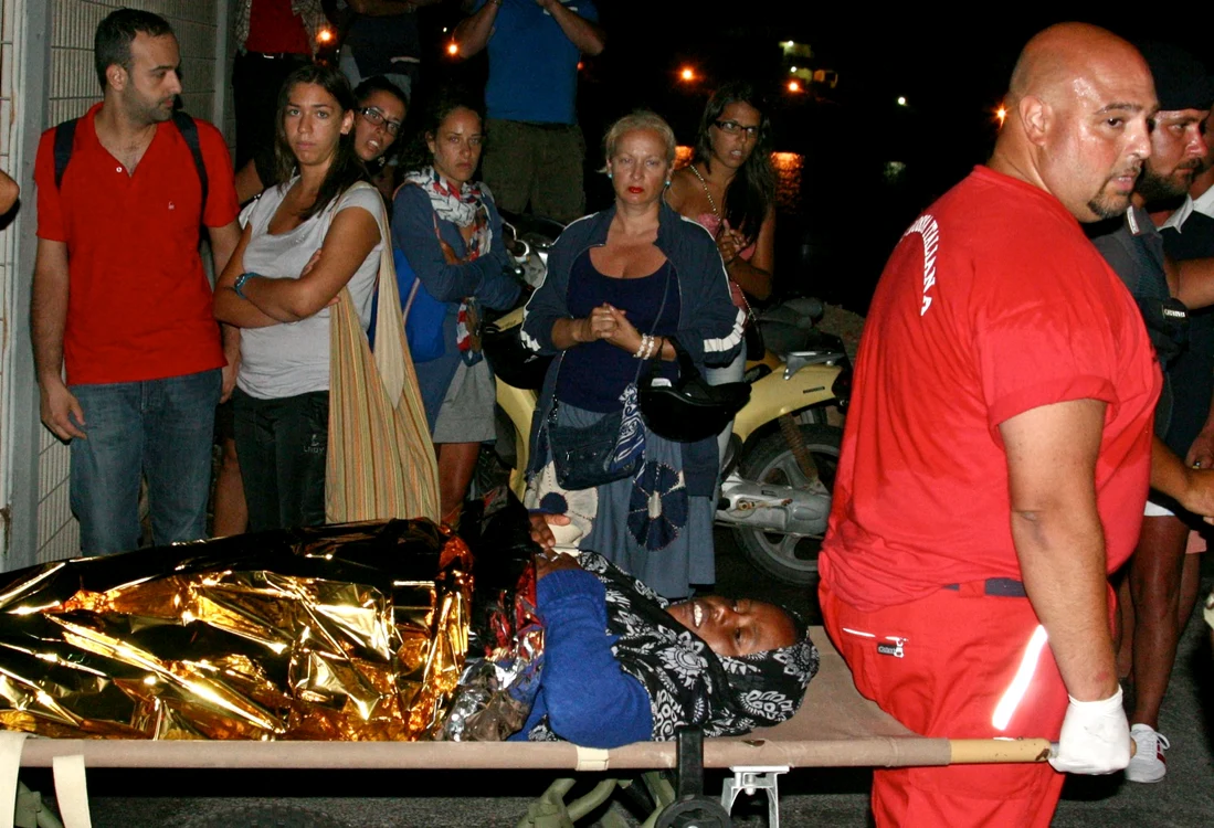 Lampedusa, Italia: proteste ale imigranților tunisieni