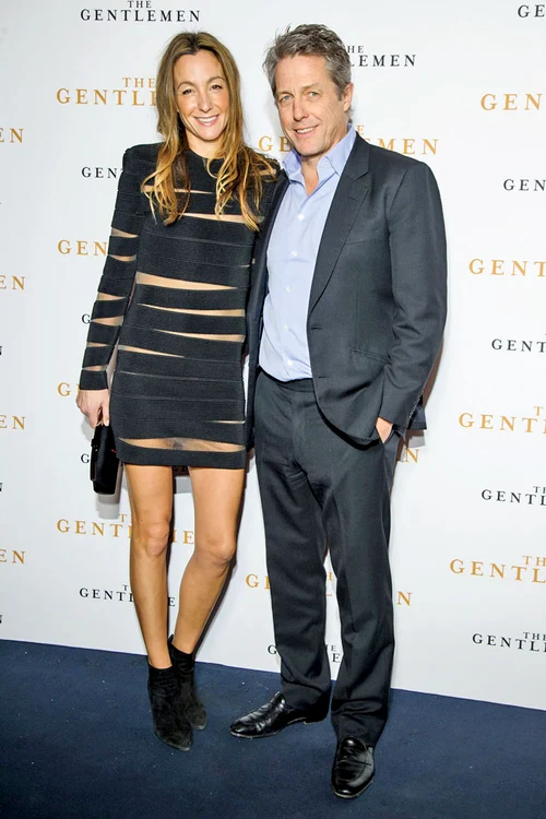 Anna e mai înaltă decât soţul său, Hugh Grant