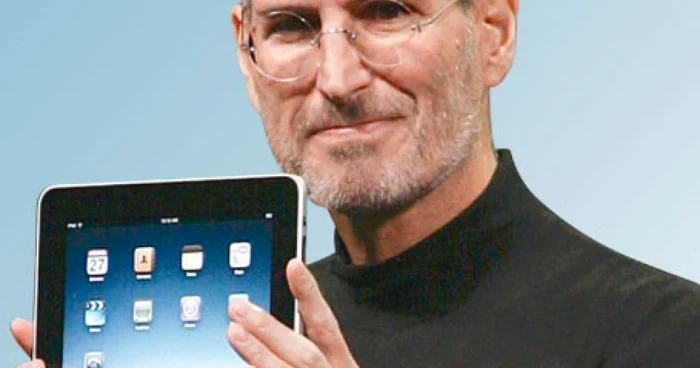 Steve Jobs, preşedintele Apple,  așteaptă ca Tablet PC-ul iPad să fie apreciat de către utilizatorii finali