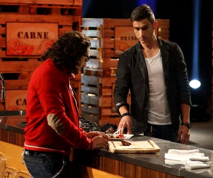 
    O ţară întreagă a râs la glumele lui Ramon Chicireanu de la Masterchef Foto: arhiva personală  