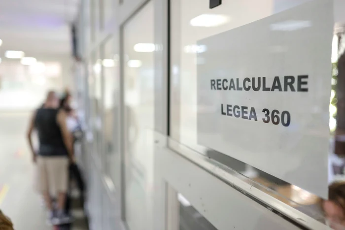 Decizii de recalculare au fost oprite de la distribuirea către pensionari în toată țara FOTO: D.G.