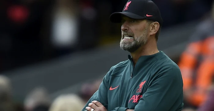 Jurgen Klopp a stat prea aproape de marginea terenului. Foto EPA EFE