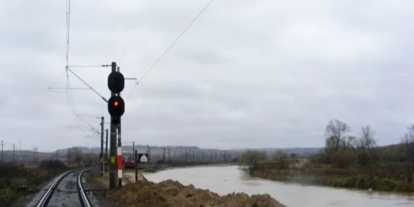 traficul feroviar intrerupt in mehedinti FOTO Corina Macavei 