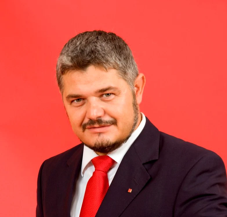 Candidatul Partidului ”Neamul Românesc” la alegerile prezidenţiale 2019, Ninel Peia, a dispărut joi noapte (7 noeimbrie)FOTO: Facebook