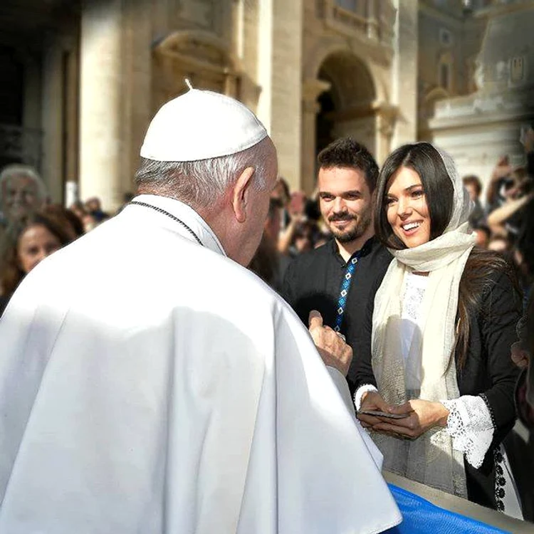 Paula Seling și Papa Francisc sau întâlnit la Vatican