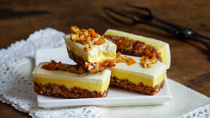 
    Prăjitură cu mousse de cătină  