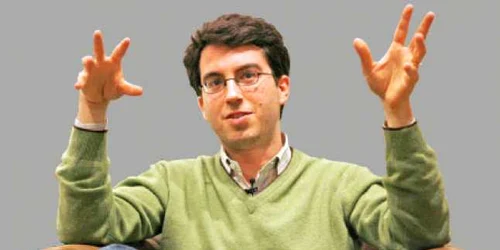 Jonathan Safran Foer are tradus în română romanul „Totul este iluminat“ (Editura Humanitas)