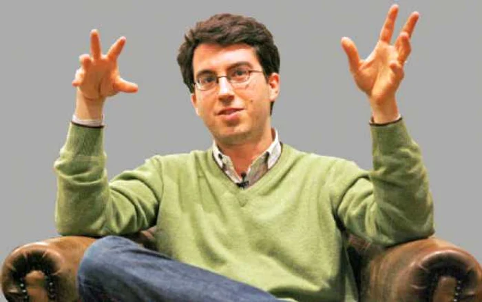 Jonathan Safran Foer are tradus în română romanul „Totul este iluminat“ (Editura Humanitas)