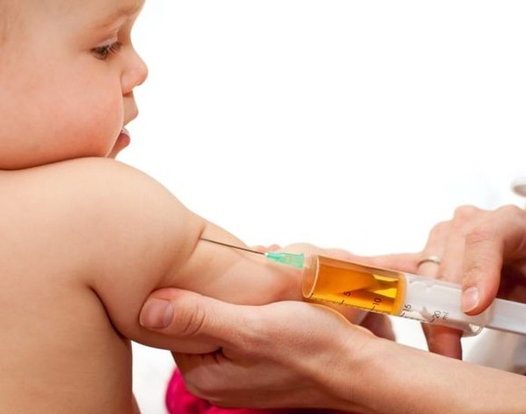 Rata de vaccinare la copii scade alarmant: România a înregistrat 77.8% dintre toate cazurile de rujeolă din UE