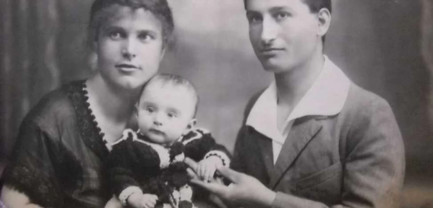 Frânturi din viaţa Aspaziei Oţel Petrescu