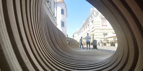 Banca SF din Piaţa Unirii FOTO Ş.Both