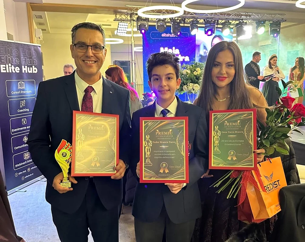 Cristi Brancu a luat premii după premii pentru recunoașterea constribuției sale ca om de televiziune în televiziune și în divertisment 
