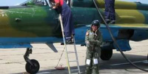 BACĂU: Simona Măierean a primit botezul primului zbor (GALERIE FOTO ȘI VIDEO)