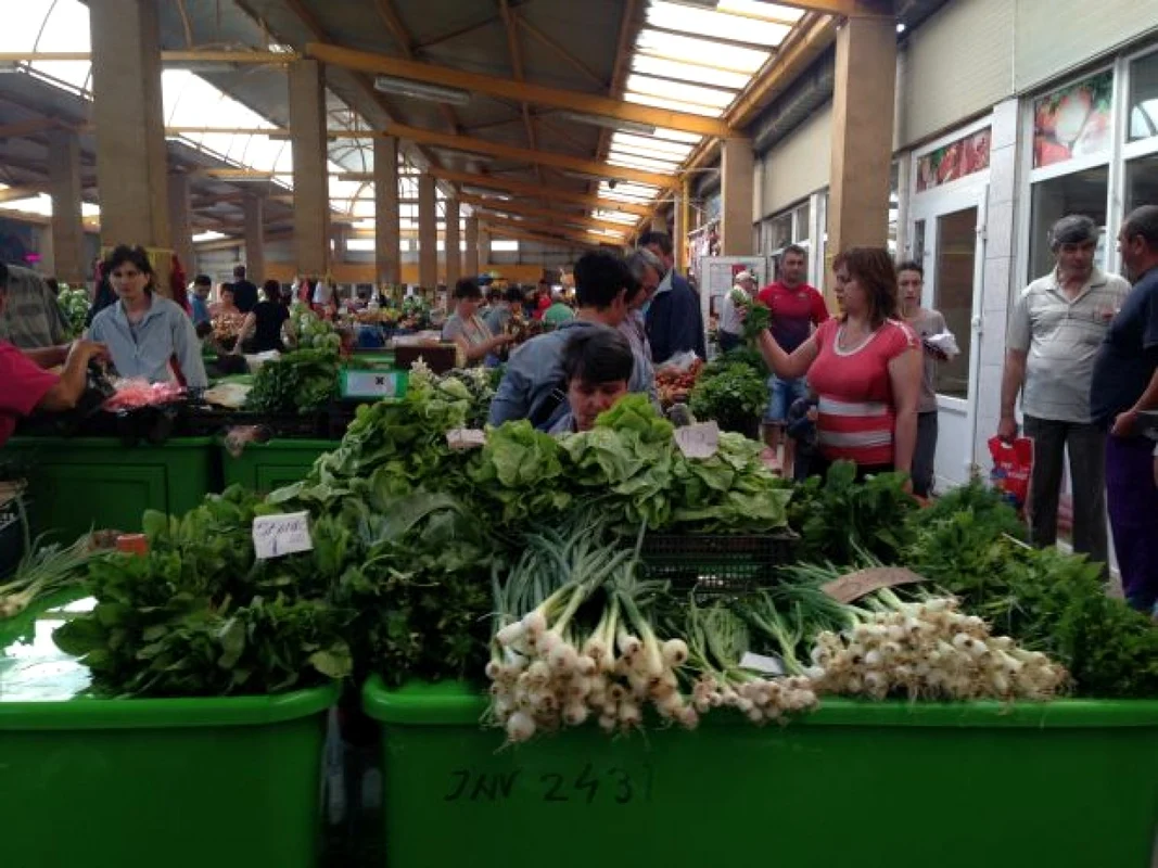 Ţăranii îşi pot vinde legumele doar cu certificat de producător