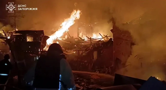 Bombardamente şi incendiu în Zaporojie. FOTO: captură video