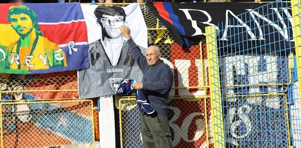 Former Steaua Star Vigu Proposes 'Disobedient' Coach Gâlcă for FCSB