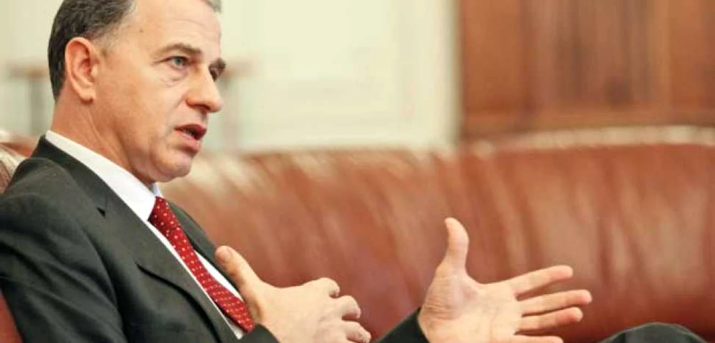 Mircea Geoană susţine  că păstrarea şefiei Senatului este importantă pentru PSD   