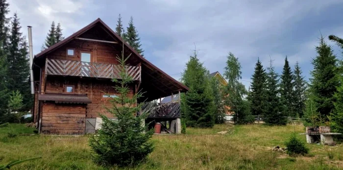 90.000 de euro cere Bob Rădulescu pe cabana sa din Apuseni. FOTO: Arhiva personală