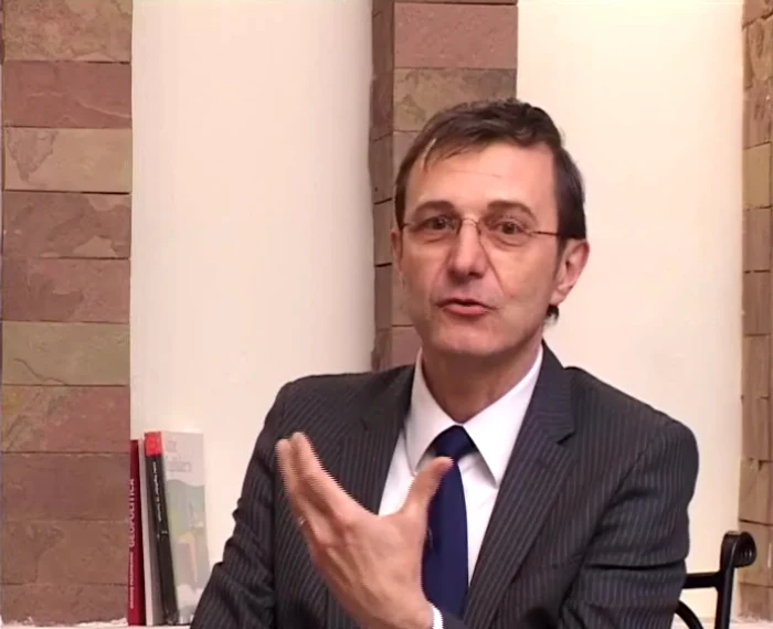 Ioan Aurel Pop, recotrul UBB spune că oamenii din generația Google nu au cultură generală