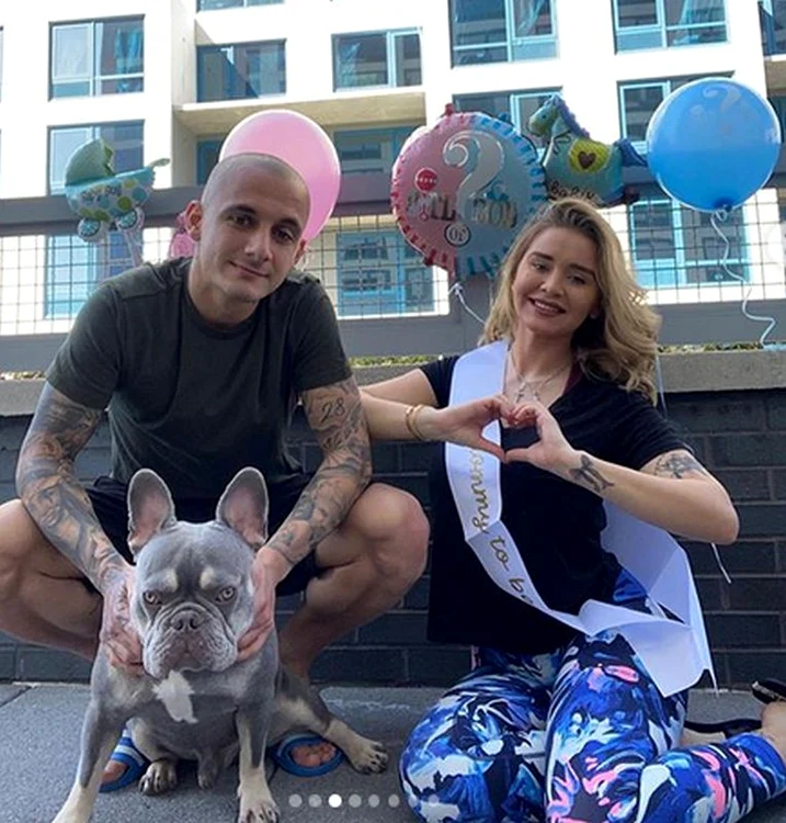 Alex Mitriță și soția lui, Alesia, au făcut anunțul pe Instagram