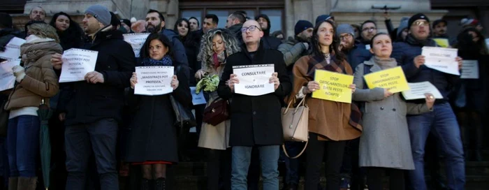 Protest magistraţi la Palatul de justiţie din Bucureşti FOTO Inquam Photos / Octav Ganea