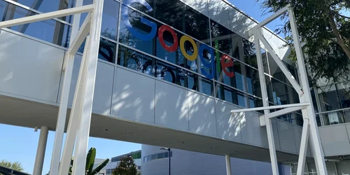 sediu google foto x jpg