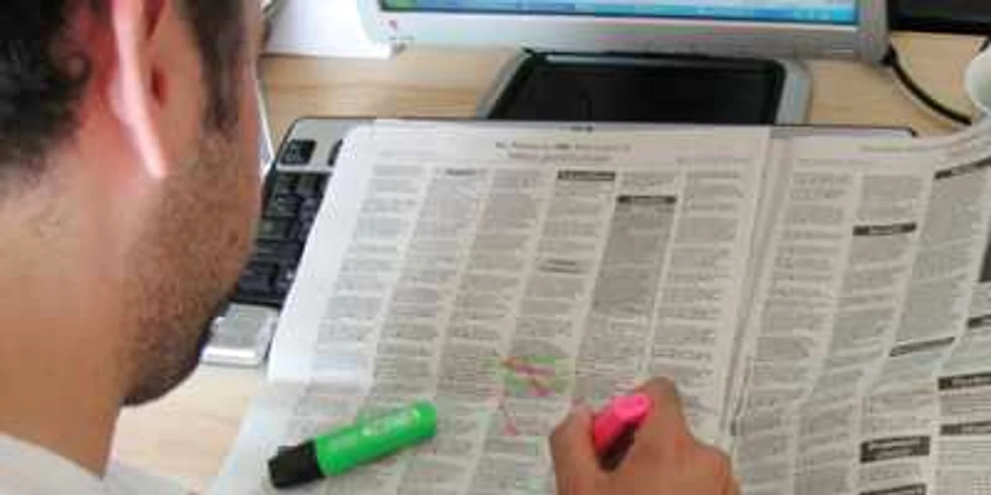 Oamenii aflaţi în necaz cauză sprijin şi în ziare