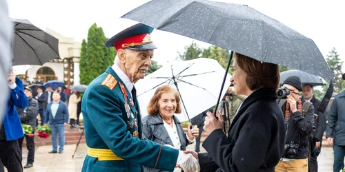 Maia Sandu veteran Chisinau FOTO Facebook jpg