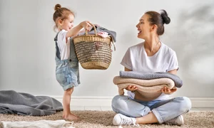 4 trucuri utile pentru a economisi timp şi efort cu spălatul hainelor întregii familii jpeg