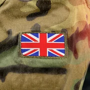 Soldat britanic in uniforma FOTO shutterstock jpg
