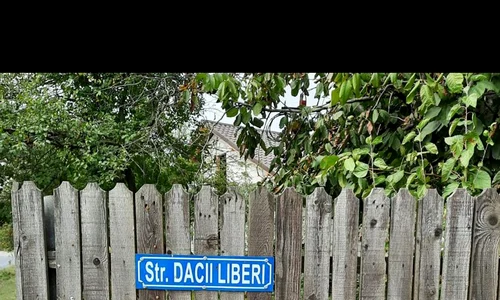 Cu ochii n 3,14 jpeg