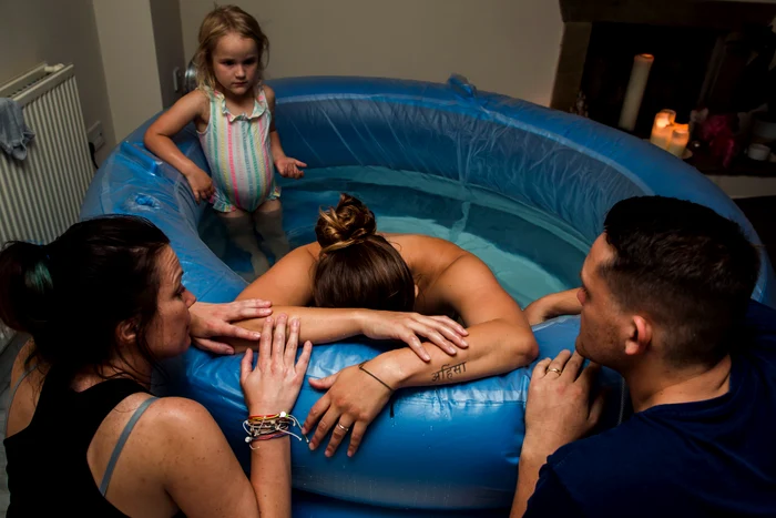 Momentul a fost surprins de un fotograf specialzat în acest domeniu