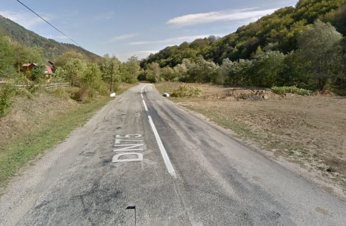 DN75 a ajuns unul dintre cele mai proaste drumuri naţionale din ţară.Foto: captura google maps