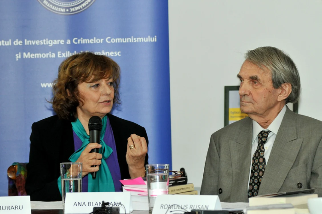 Scriitorii Ana Blandiana şi Romulus Rusan.      Foto: The Epoch Times România