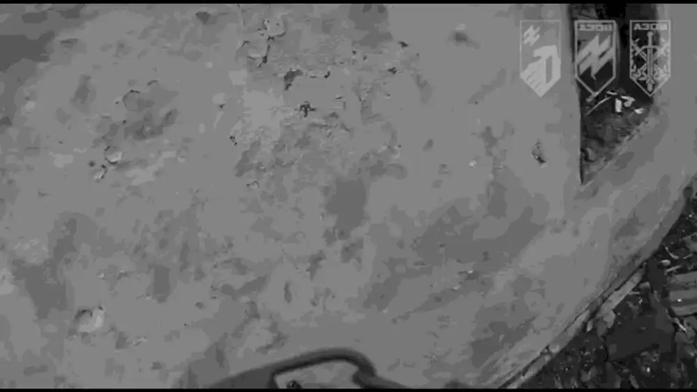 18 soldați ruși, capturați de renumita Brigadă Azov, după ce au fost abandonați mai multe luni de camarazii lor