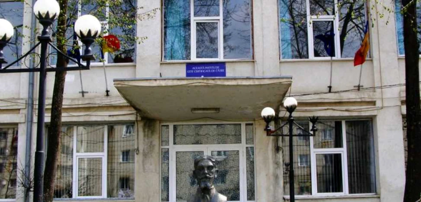 Fostul director al liceului a ieşit la pensie FOTO:adevarul
