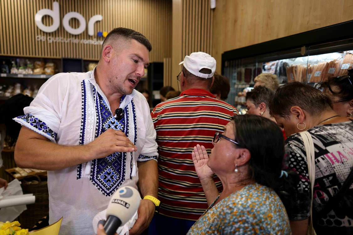 Călin Donca nu a lipsit de la deschiderea magazinului din București. foto: Inquam Photos