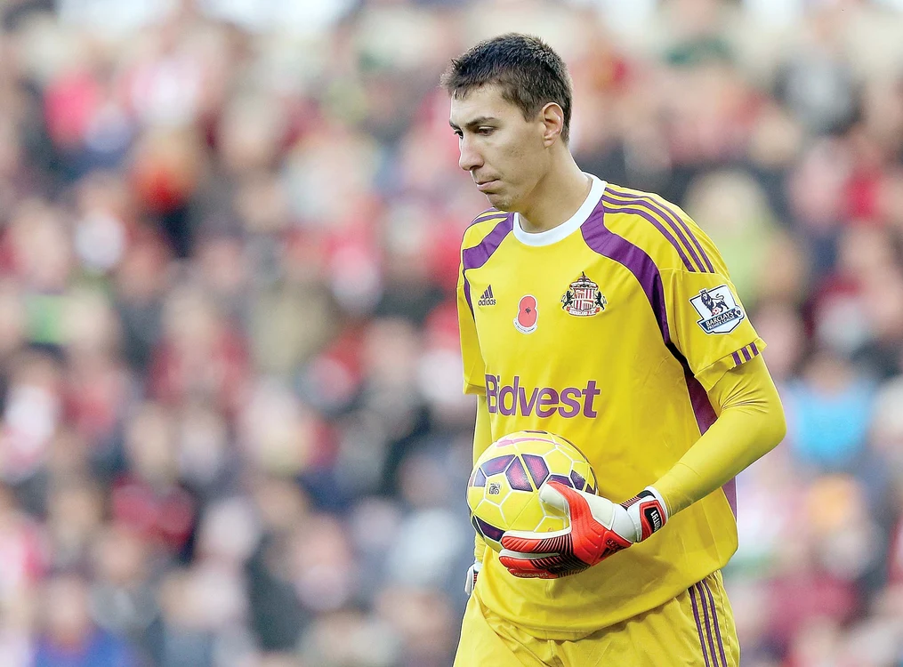 Pantilimon joacă în Anglia din 2011