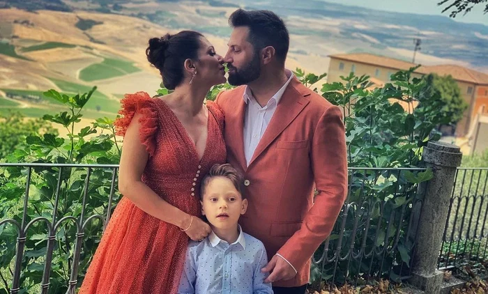 Celia, alături de soțul ei, Ardeli Ancuța, și băiatul, Angelo Sursa: Instagram 