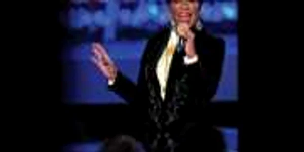 Natalie Cole promite un prim concert de neuitat la Bucureşti