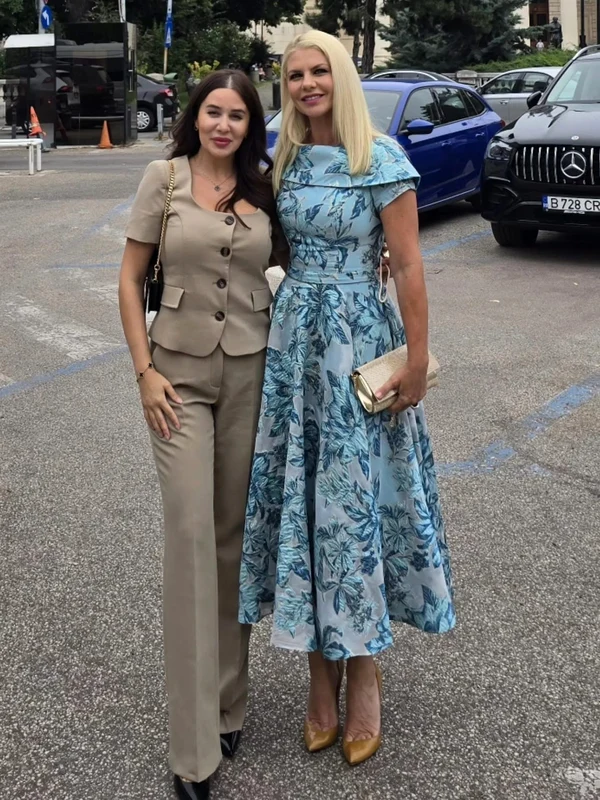 Adina Postelnicu a făcut o reducție mamară foto: Facebook 