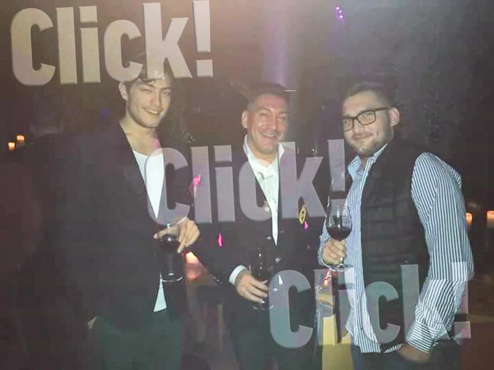 Ilie Dumitrescu Jr. nu a mers pe urmele tatălui său, celebrul fotbalist Ilie Dumitrescu, preferând să facă actorie
