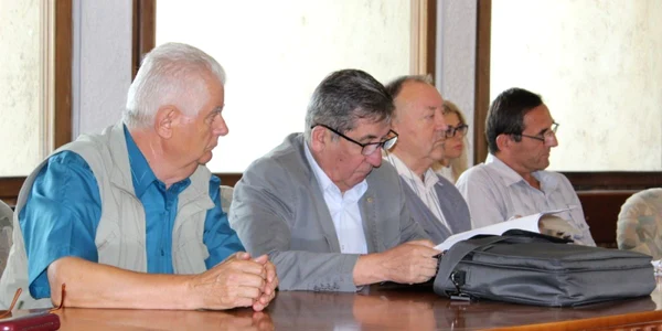 pensionari satu mare