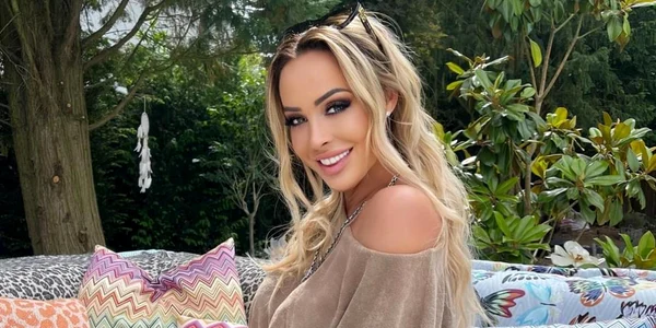cora schumacher fb jpg