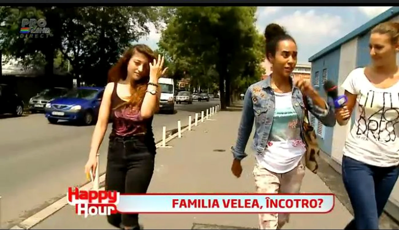 Ana şi-a petrecut weekendul acasă la o prietenă şi a refuzat să facă vreo declaraţie despre căsnicia ei cu Alex (captură: PRO TV)