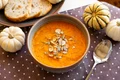 Supa crema de dovleac  Sursa foto shutterstock 2219705155 jpg
