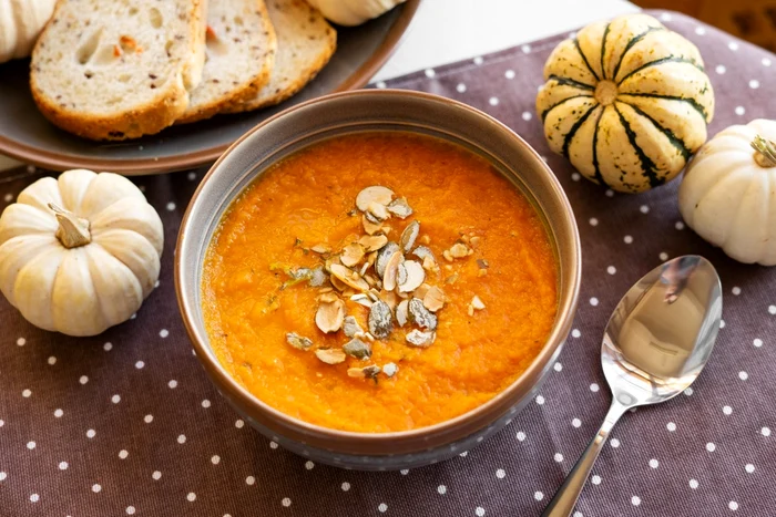 Supă cremă de dovleac.