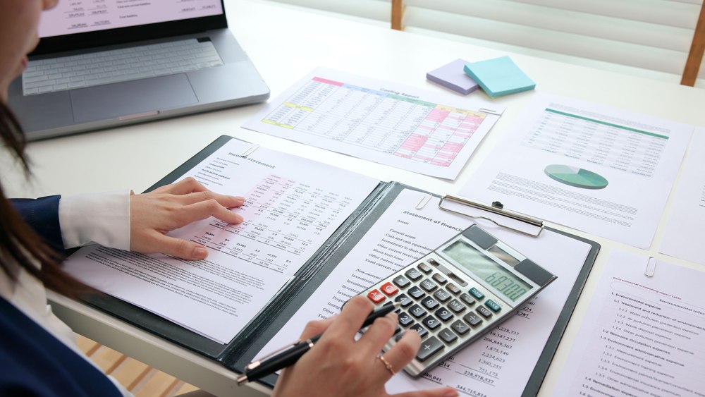 „Statul nostru, cel de toate zilele, e cel mai imprevizibil plătitor”. Ce spune un antreprenor despre noile măsuri fiscale