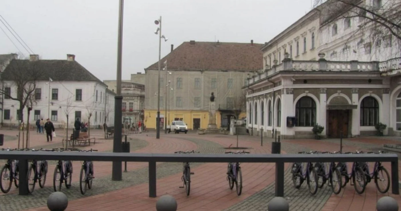 Casa cu atlanţi