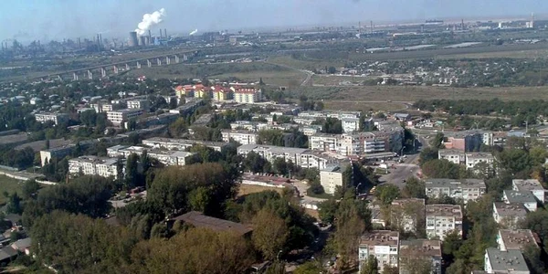 Pe terenul, imposibil de retrocedat "în natură", se află construite, de zeci de ani, blocuri şi alte clădiri de interes public 